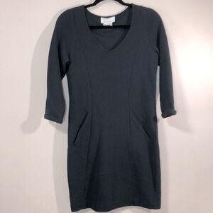 Anthropologie V Neck Ribbed Dress. Size 4